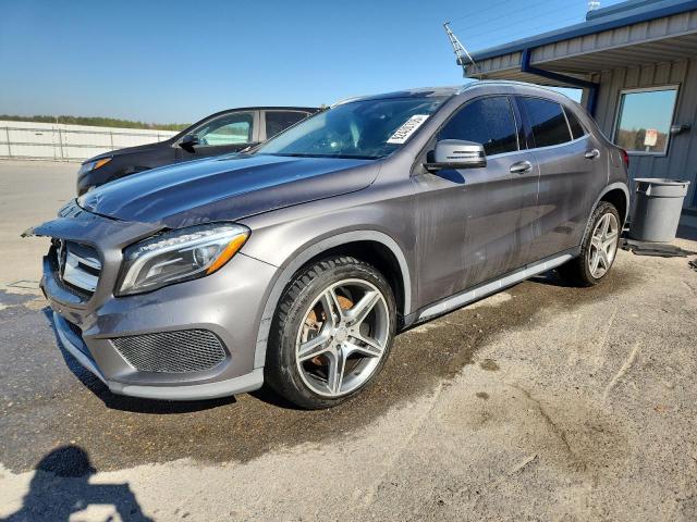  Salvage Mercedes-Benz GLA