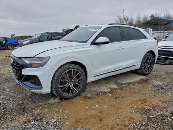  Salvage Audi Q8