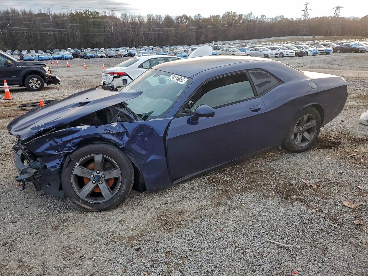 Dodge Challenger Sxt Image 1