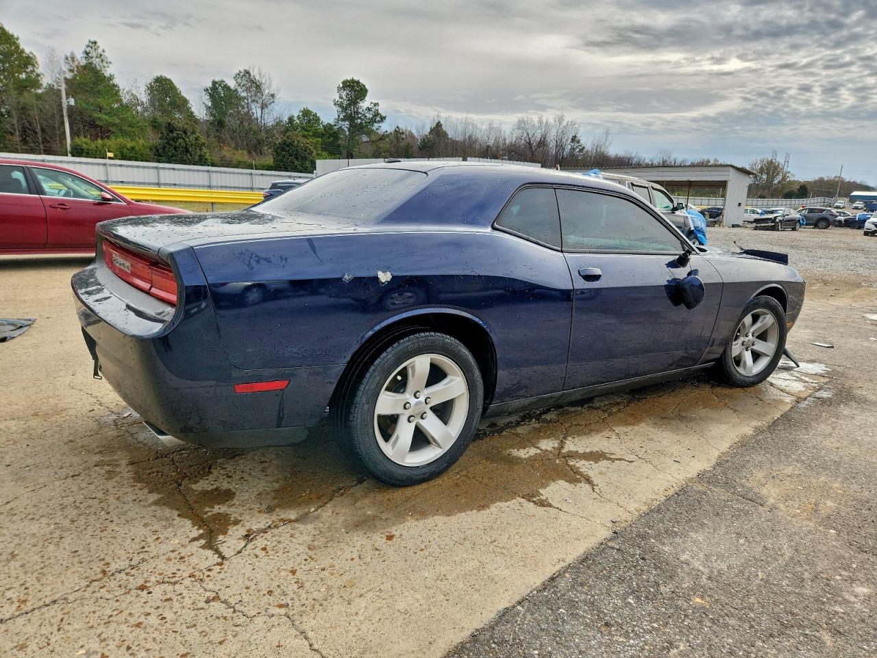 Dodge Challenger Sxt Image 6