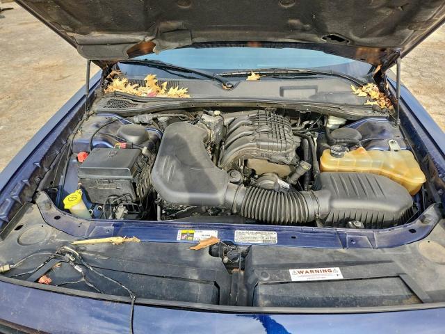 Dodge Challenger Sxt Image 10