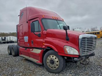  Salvage Freightliner Cascadia