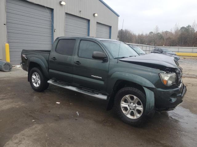 Toyota Tacoma Double Cab Image 4