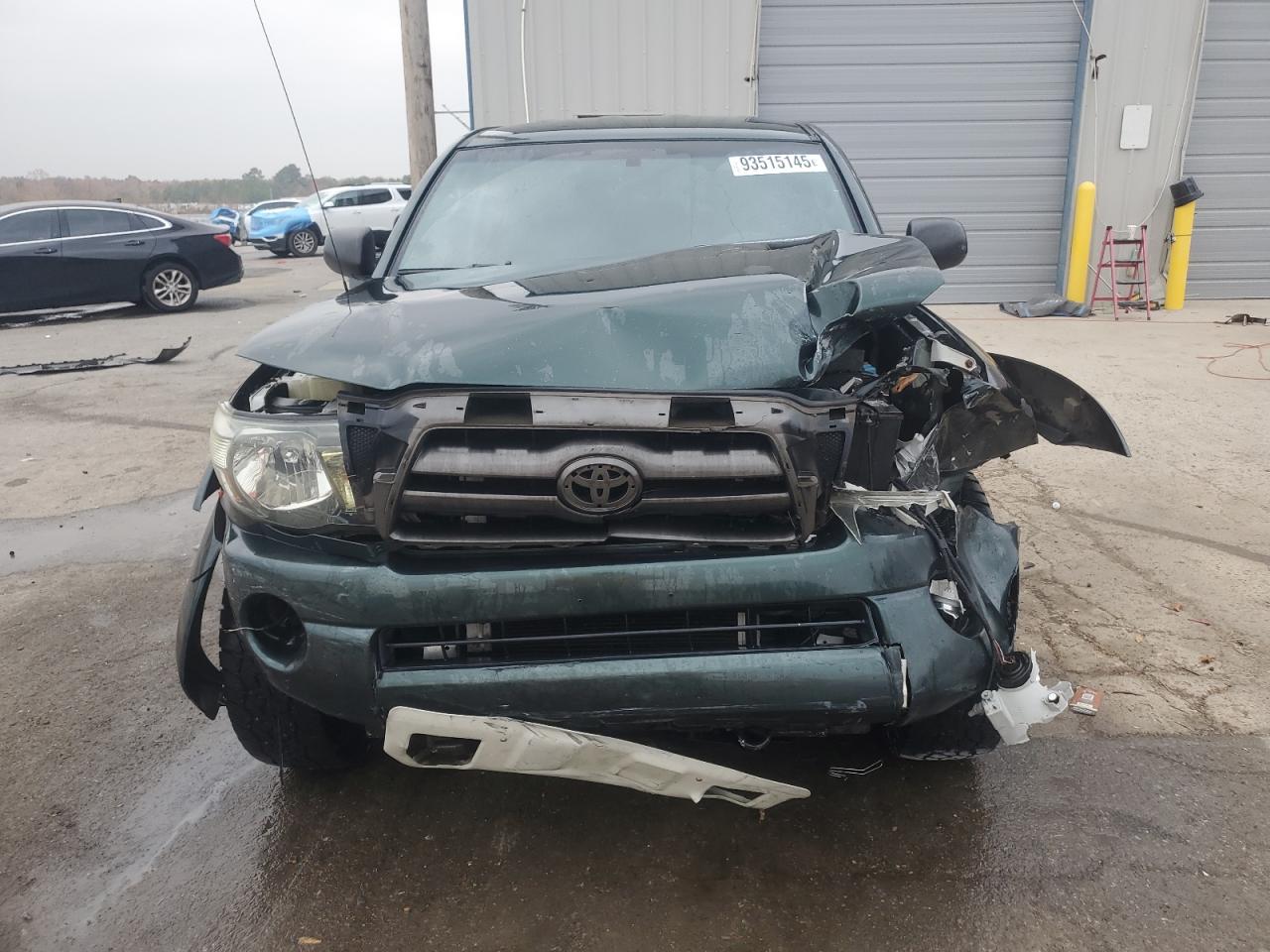 Toyota Tacoma Double Cab Image 7