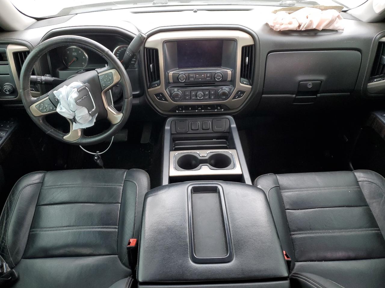 GMC Sierra C1500 Denali Image 11