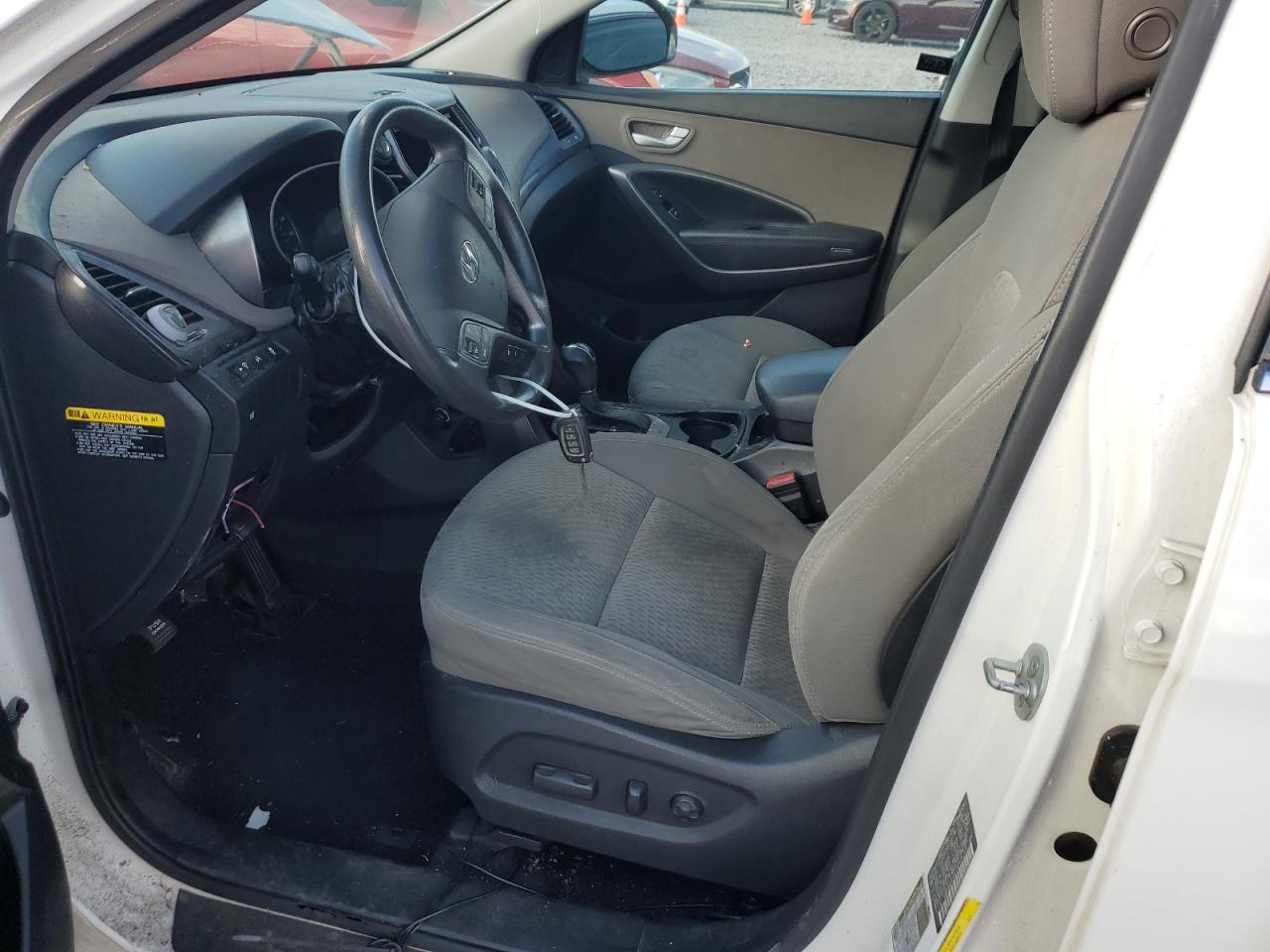 Hyundai SANTA FE Se Image 2