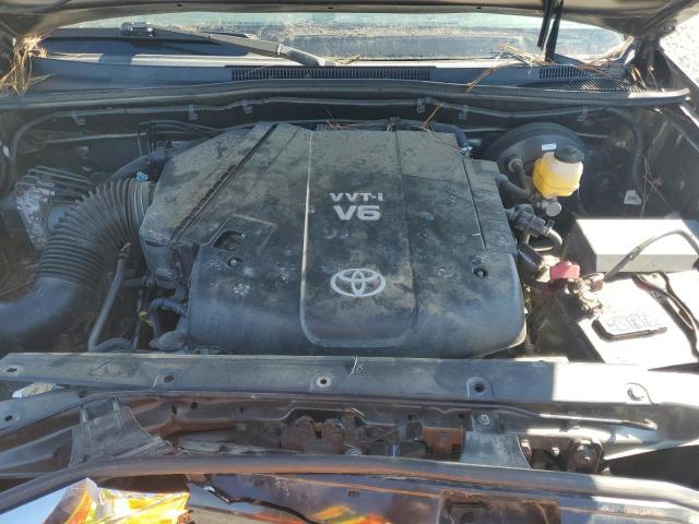 Toyota Tacoma Double Cab Image 11