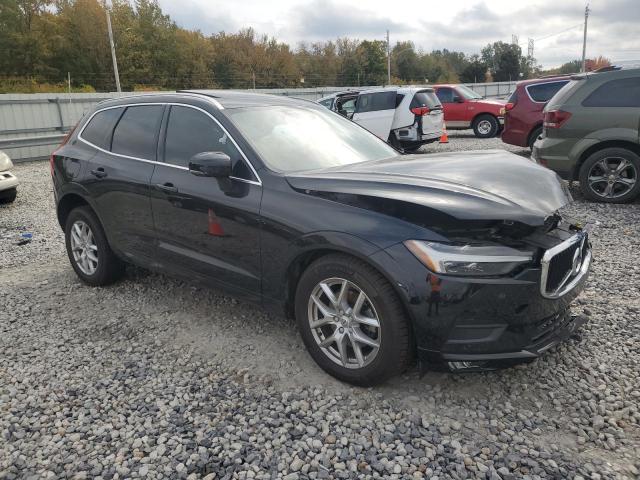 Volvo XC60 T5 Momentum Image 2