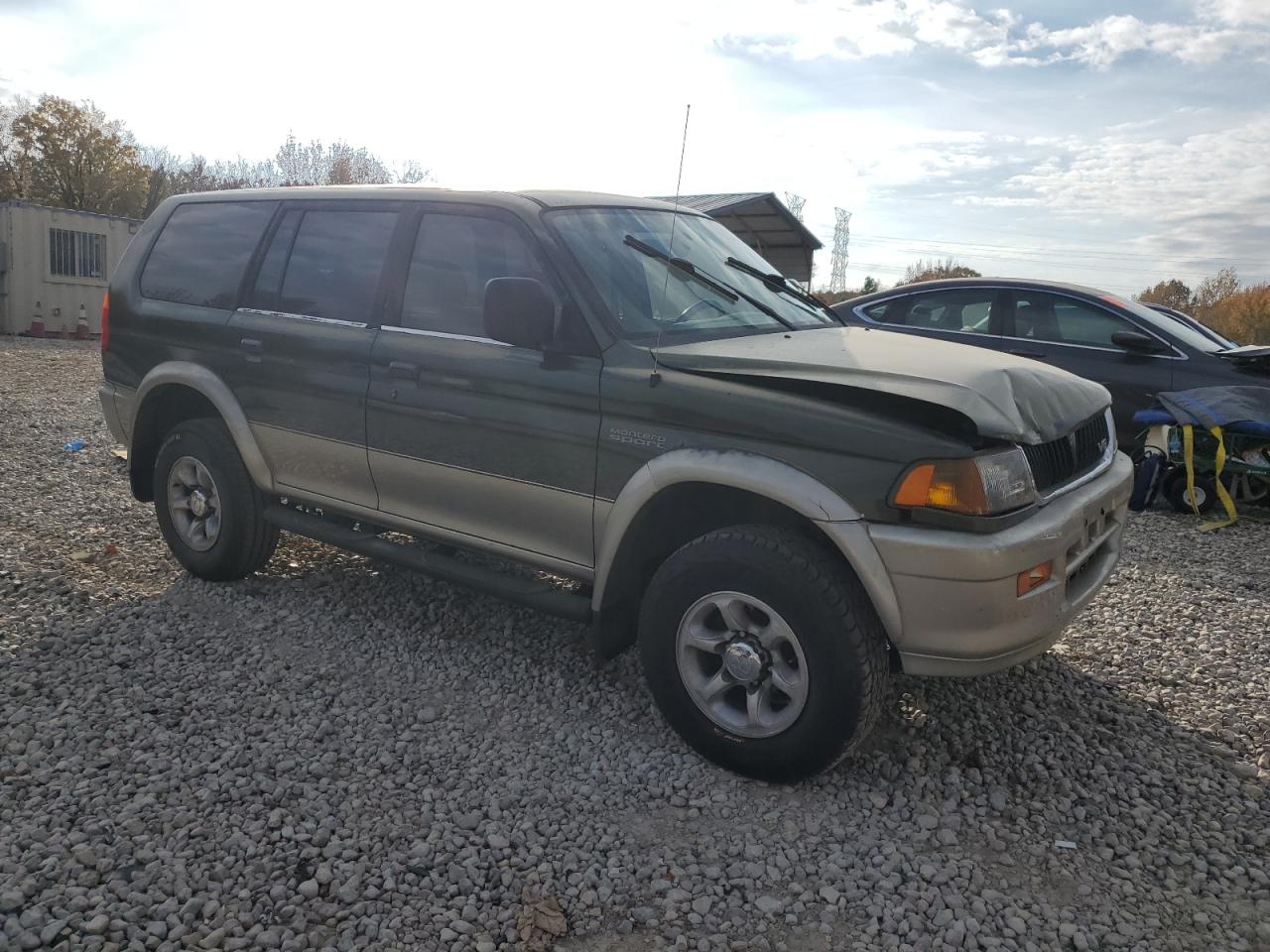 Mitsubishi Montero Sport Ls Image 4