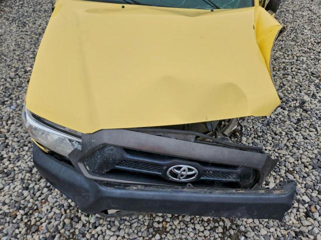 Toyota Tacoma Image 3