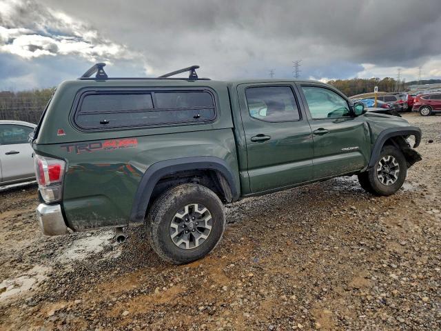 Toyota Tacoma Double Cab Image 10