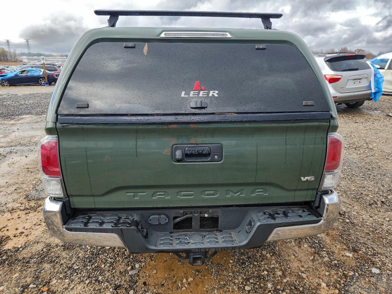 Toyota Tacoma Double Cab Image 7