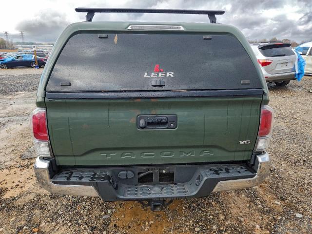 Toyota Tacoma Double Cab Image 7