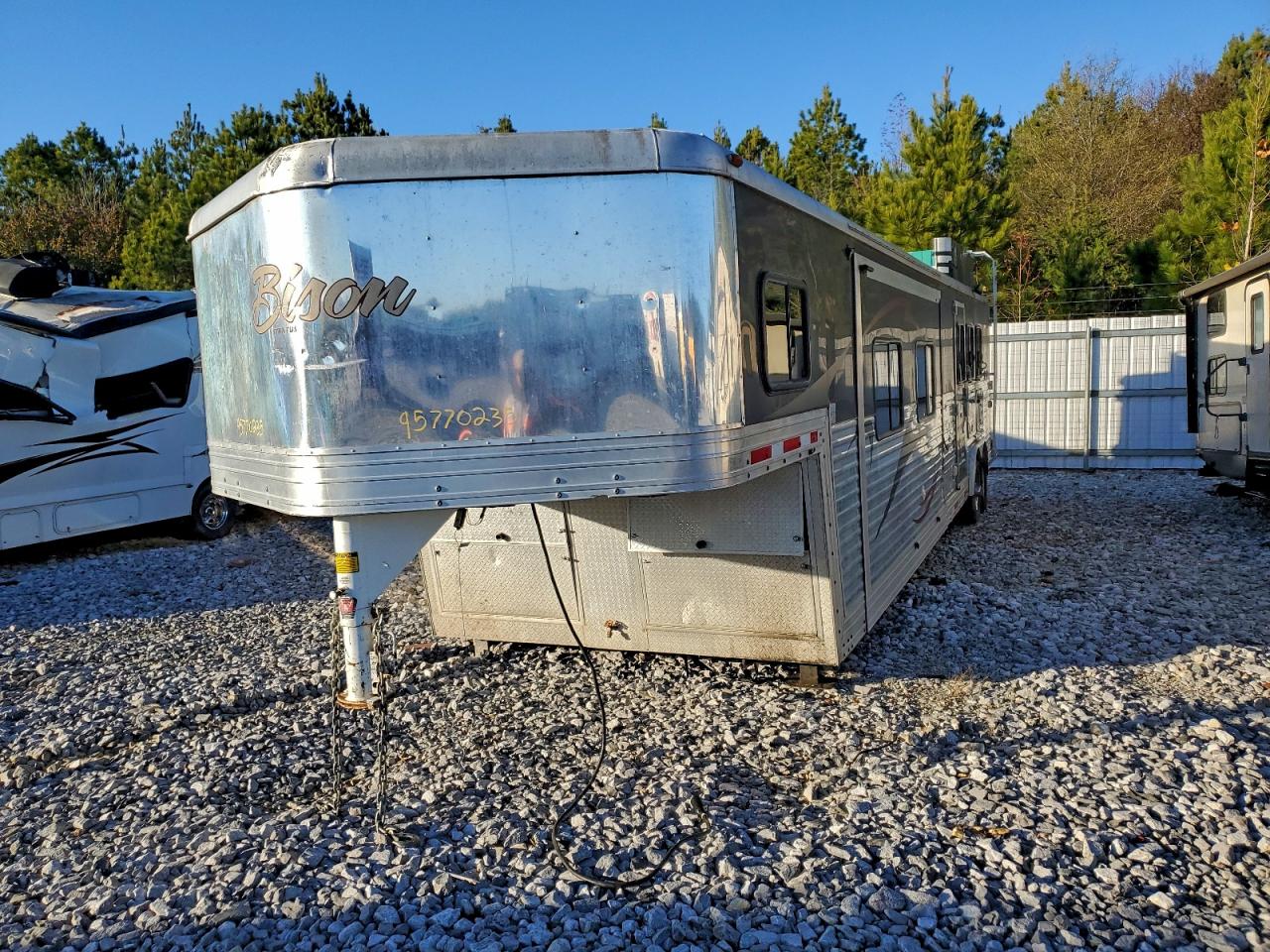 Coachmen Camper Image 5