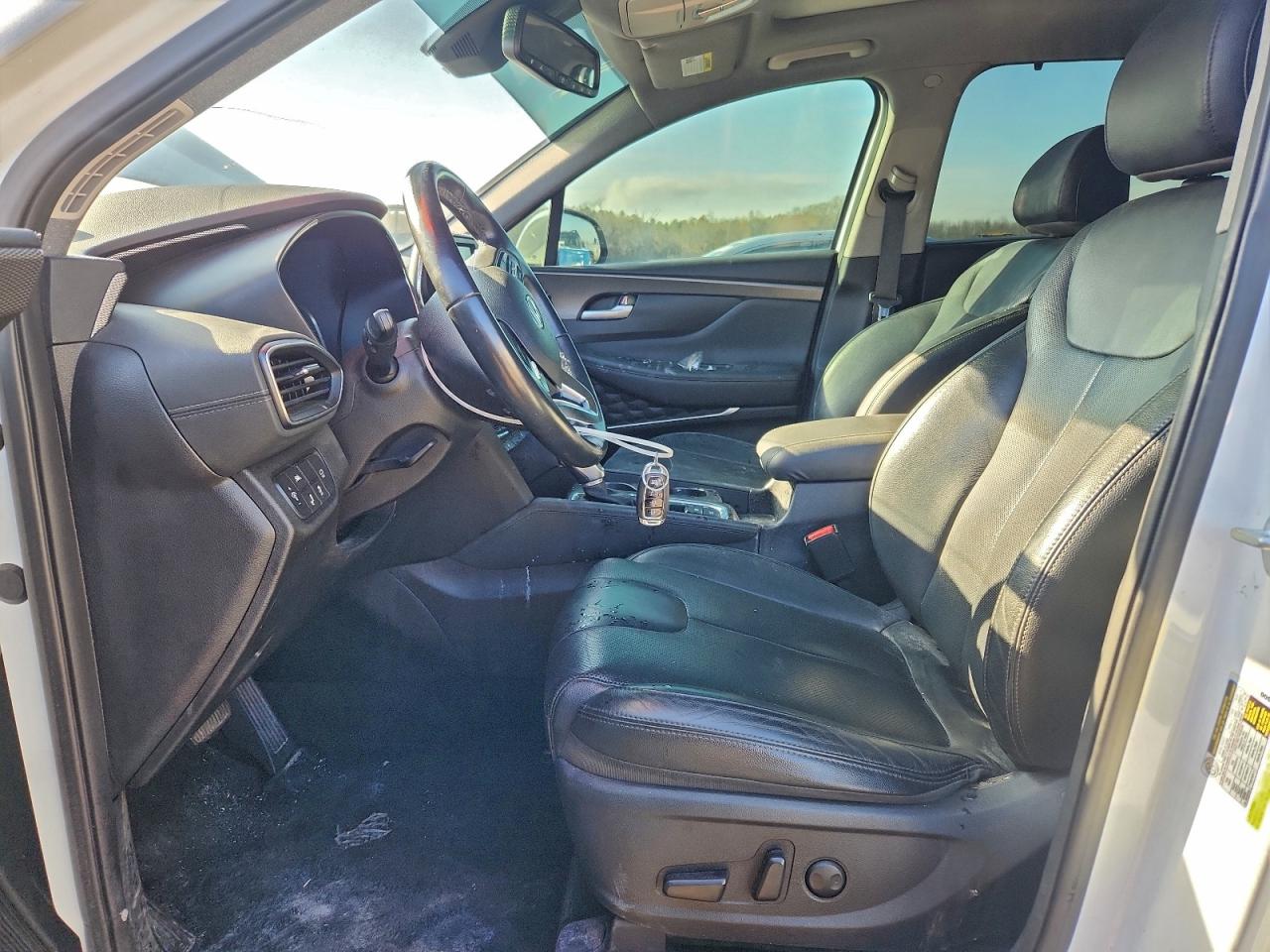 Hyundai SANTA FE Limited Image 9