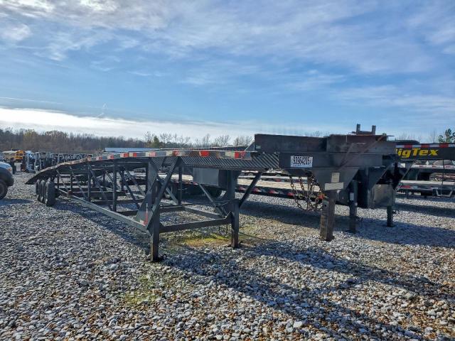  Salvage Kaufman Trailer