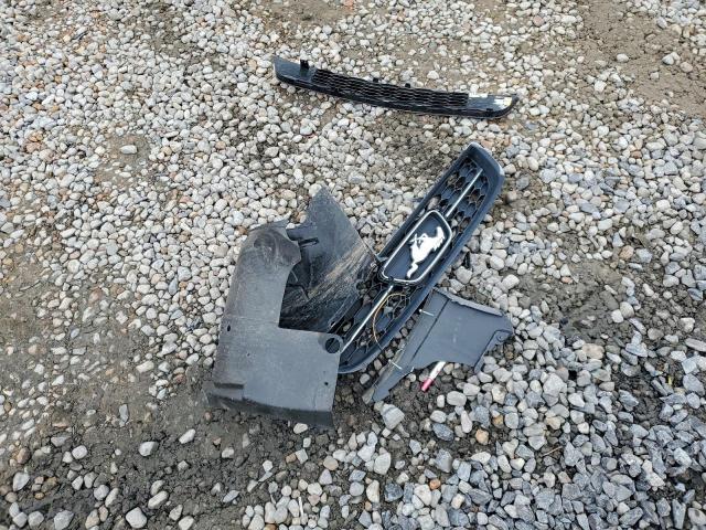 Ford Tractor Image 13