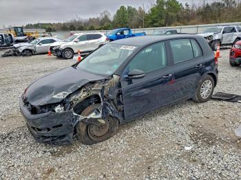  Salvage Volkswagen Golf