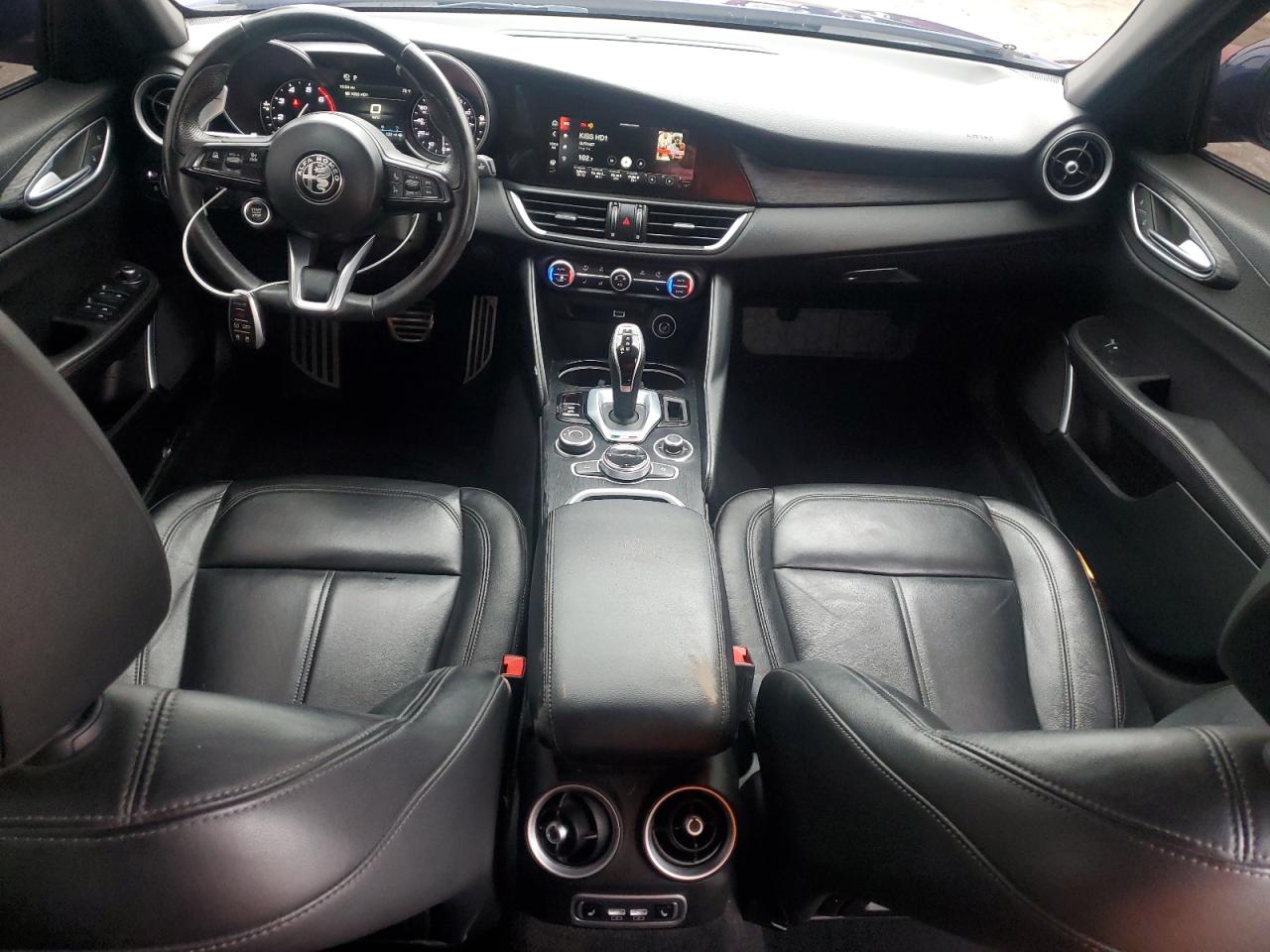 Alfa Romeo Giulia Image 6