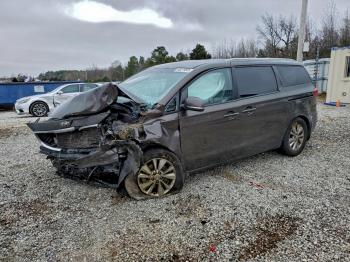  Salvage Kia Sedona