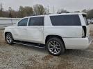 Chevrolet Suburban K1500 Ltz Image 11
