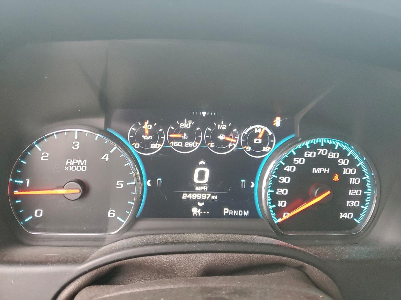 Chevrolet Suburban K1500 Ltz Image 5