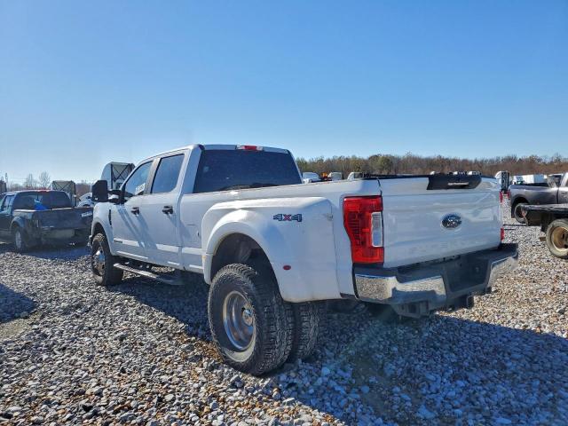 Ford F-350 Super Duty Image 6
