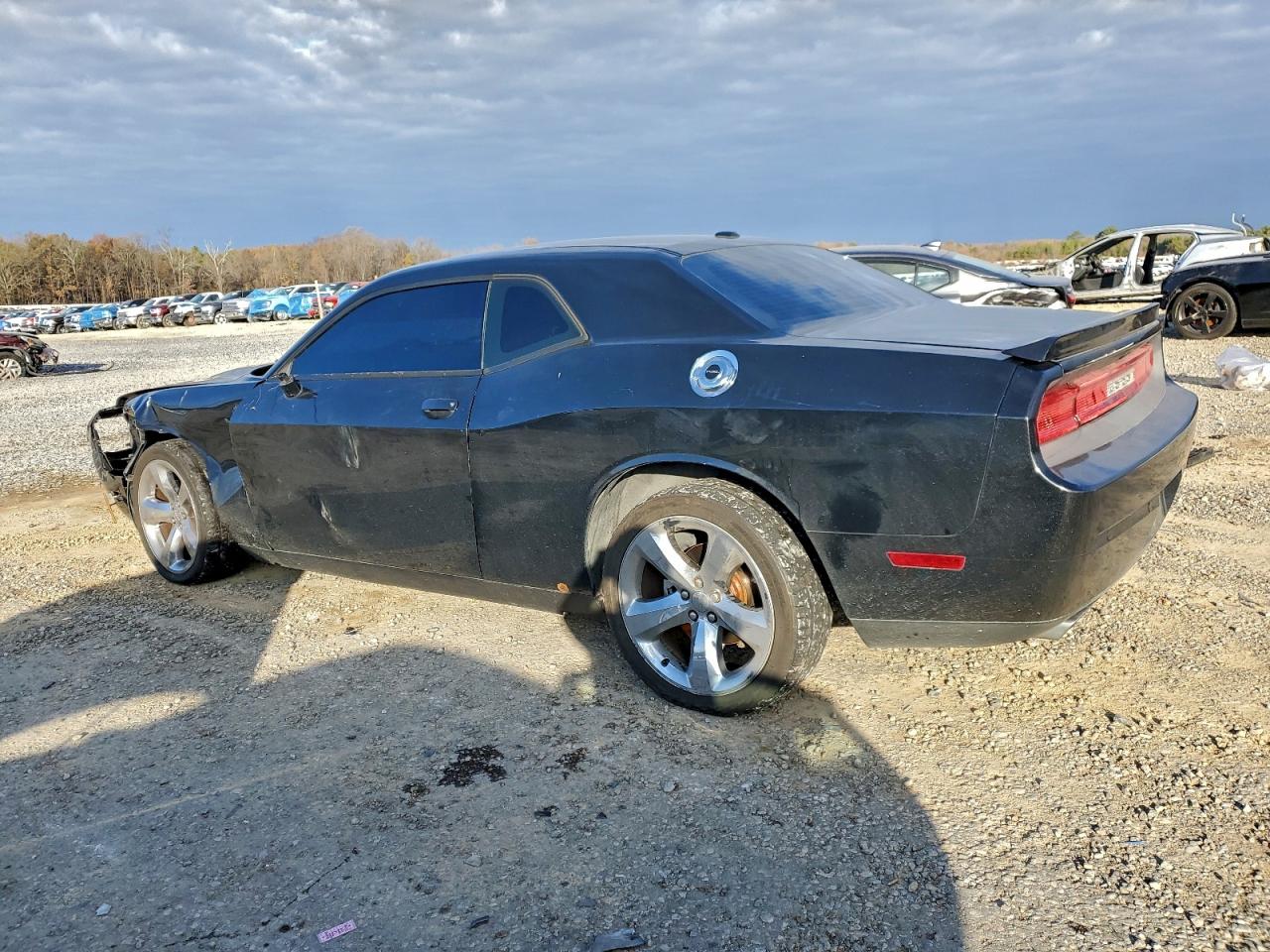 Dodge Challenger Sxt Image 4