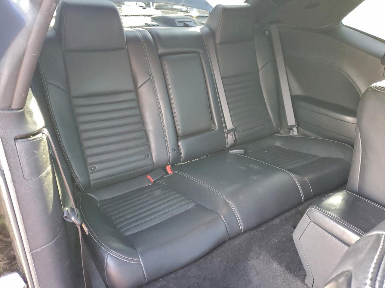 Dodge Challenger Sxt Image 10