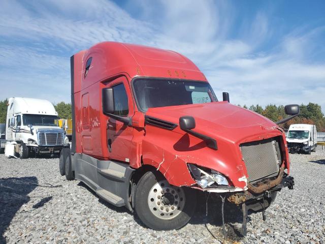  Salvage Freightliner Cascadia 1