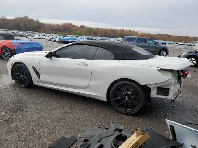 BMW 8 Series Image 10