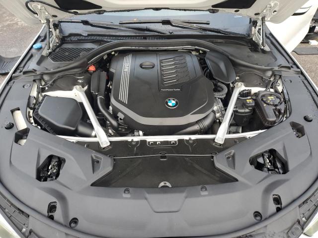 BMW 8 Series Image 13