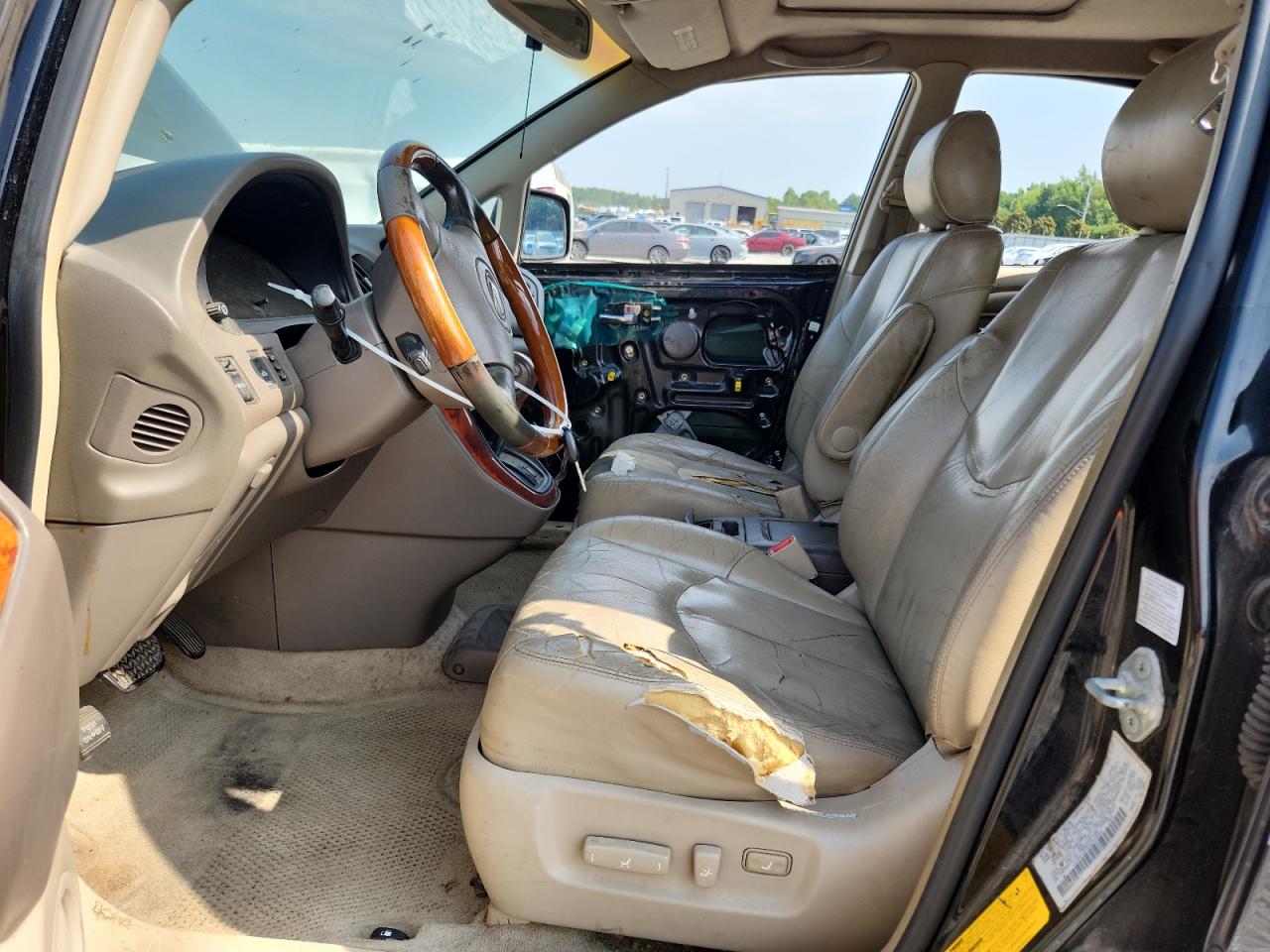 Lexus RX 300 Image 6