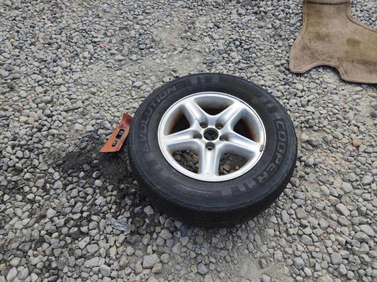 Lexus RX 300 Image 12