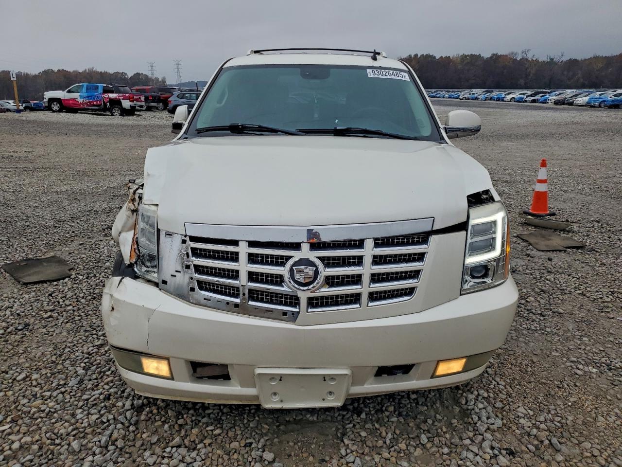 Cadillac Escalade Luxury Image 10