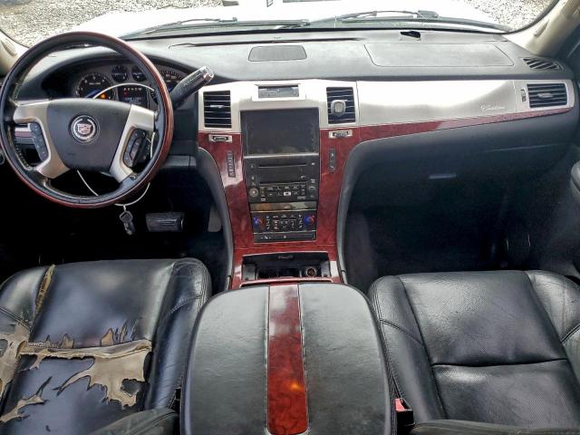 Cadillac Escalade Luxury Image 7