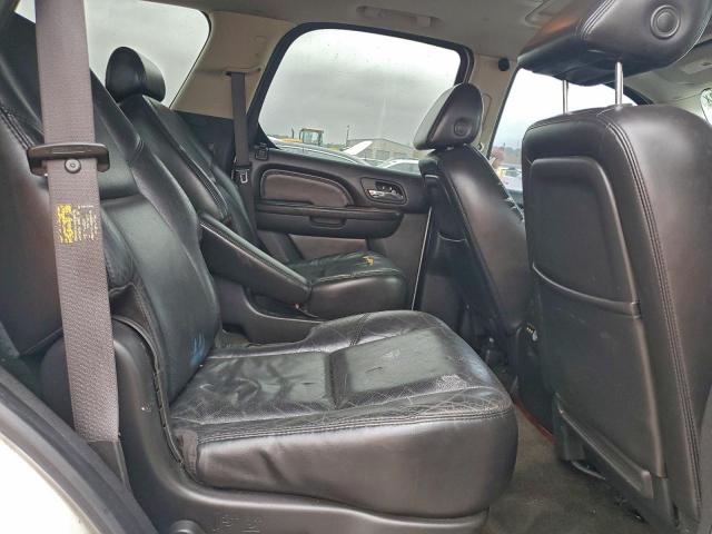 Cadillac Escalade Luxury Image 8