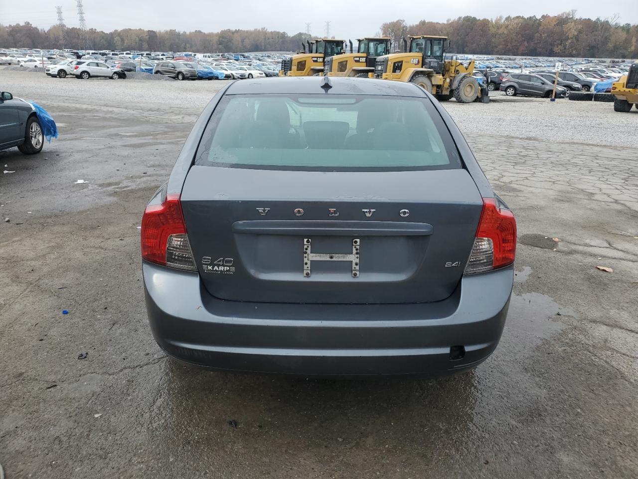 Volvo S40 2.4i Image 3