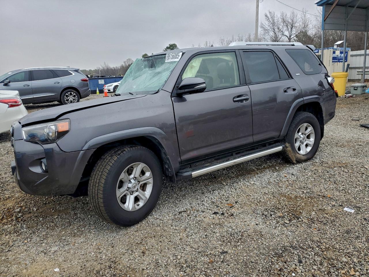 Toyota 4Runner Sr5 Image 1