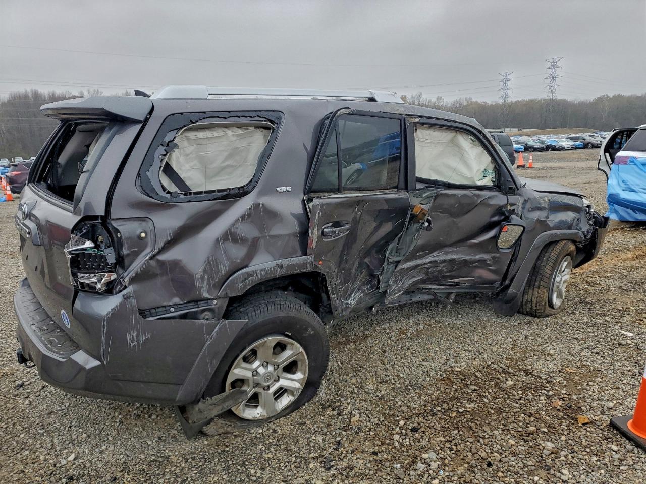 Toyota 4Runner Sr5 Image 3