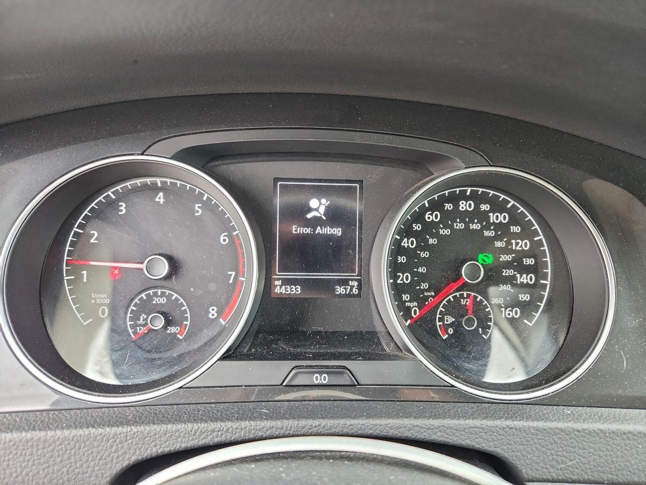 Volkswagen Golf S Image 2