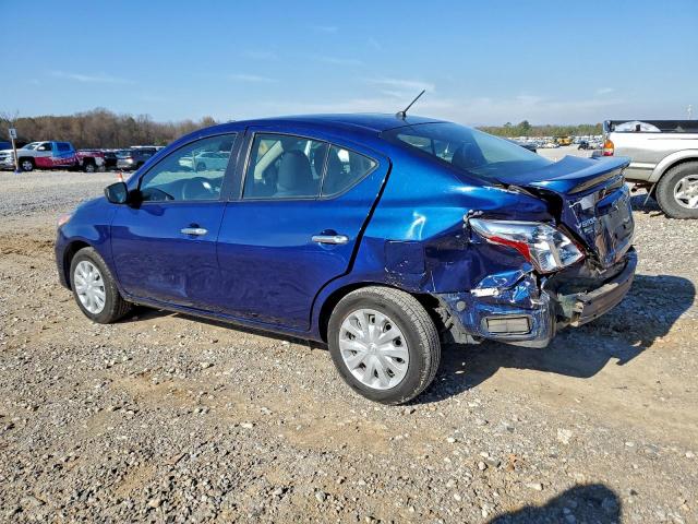 Nissan Versa S Image 3