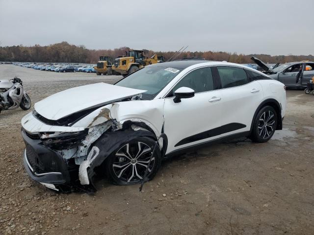  Salvage Toyota Crown Xle