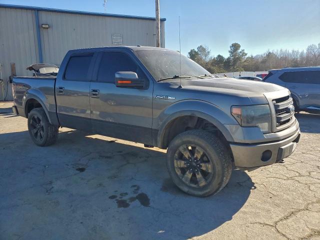 Ford F-150 Supercrew Image 9