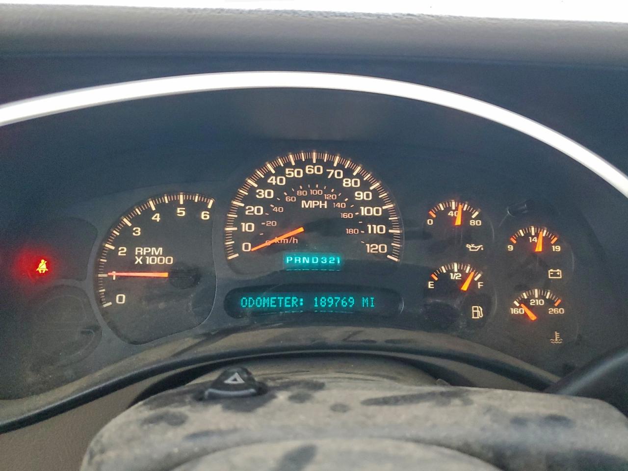 GMC Sierra C1500 Image 9