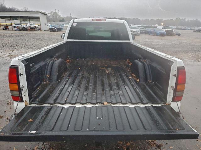 GMC Sierra C1500 Image 7