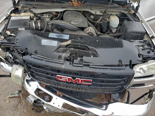 GMC Sierra C1500 Image 8