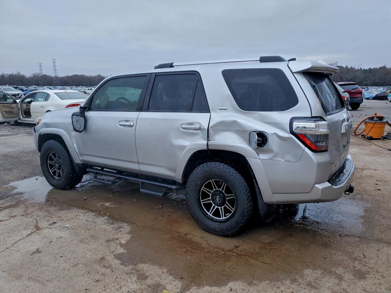 Toyota 4Runner Sr5/sr5 Premium Image 8