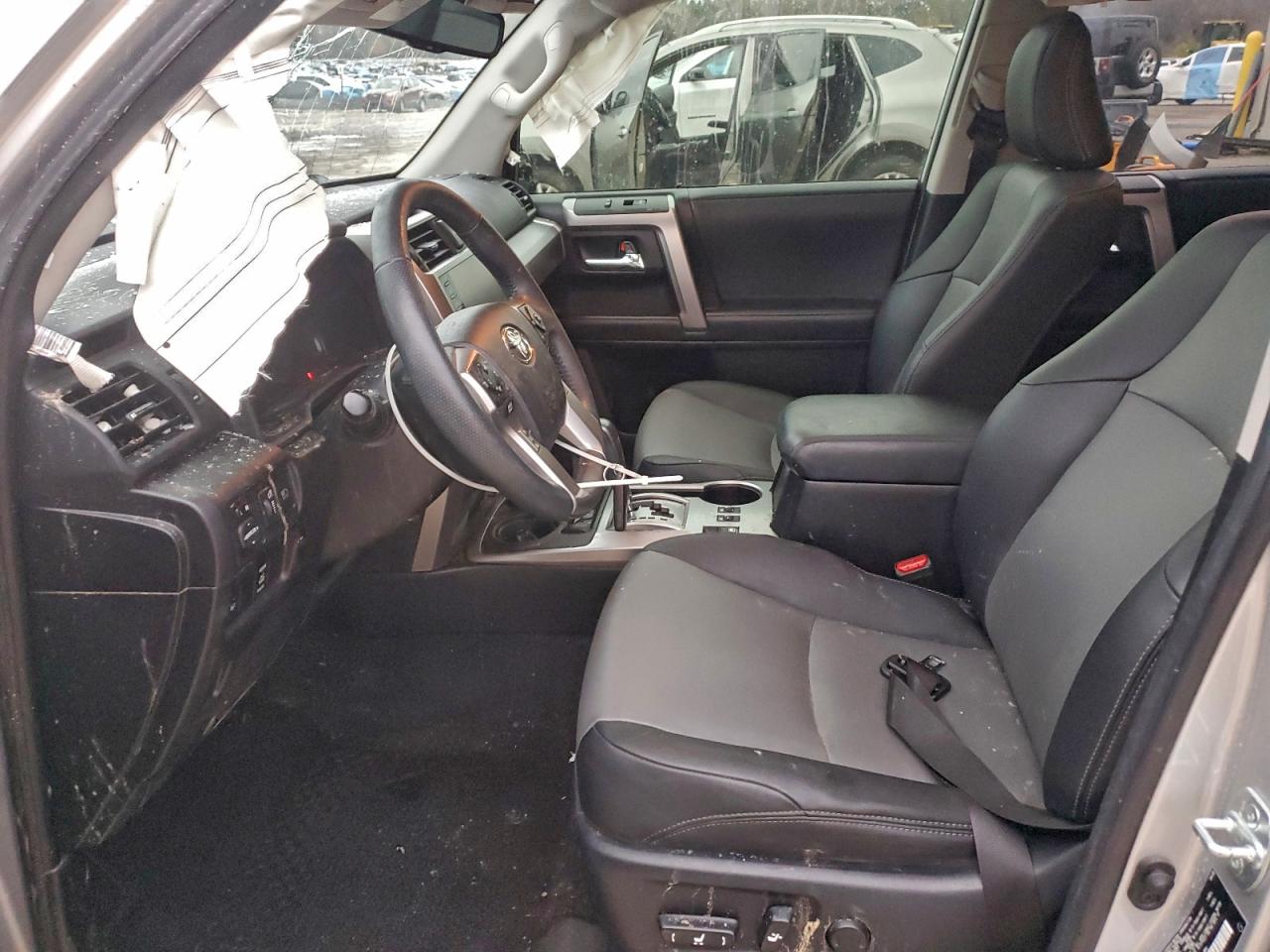 Toyota 4Runner Sr5/sr5 Premium Image 13