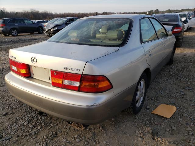 Lexus Es 300 Image 7